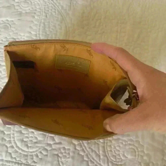 jeon los angeles russian red  makeup bag - Picture 4 of 5